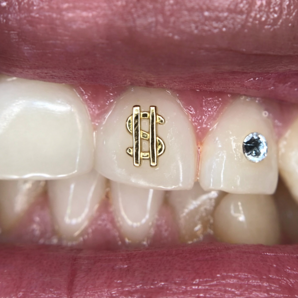 Dollar Oro Macizo 18K