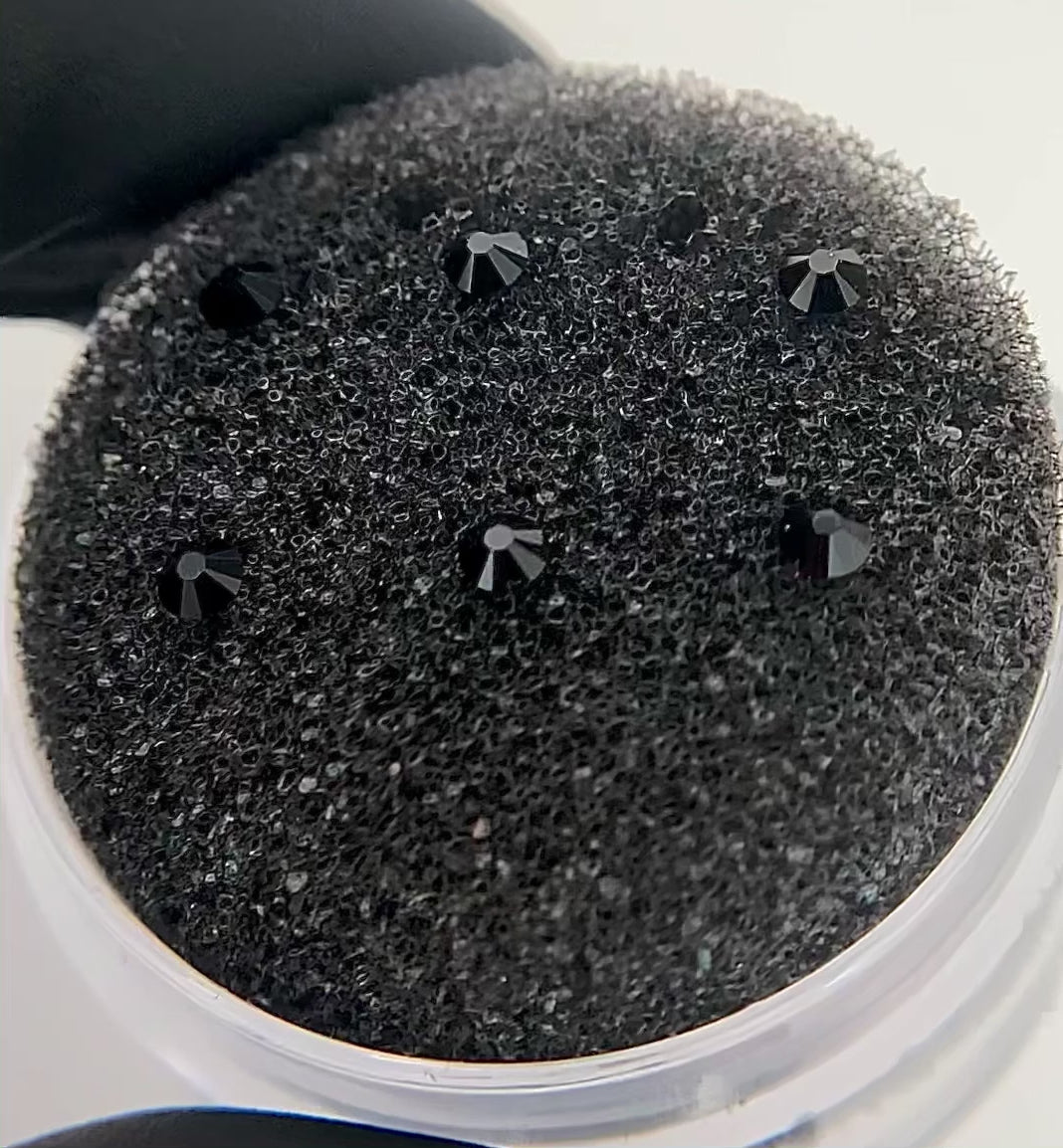 Swarovski Redondo Color Negro Azabache