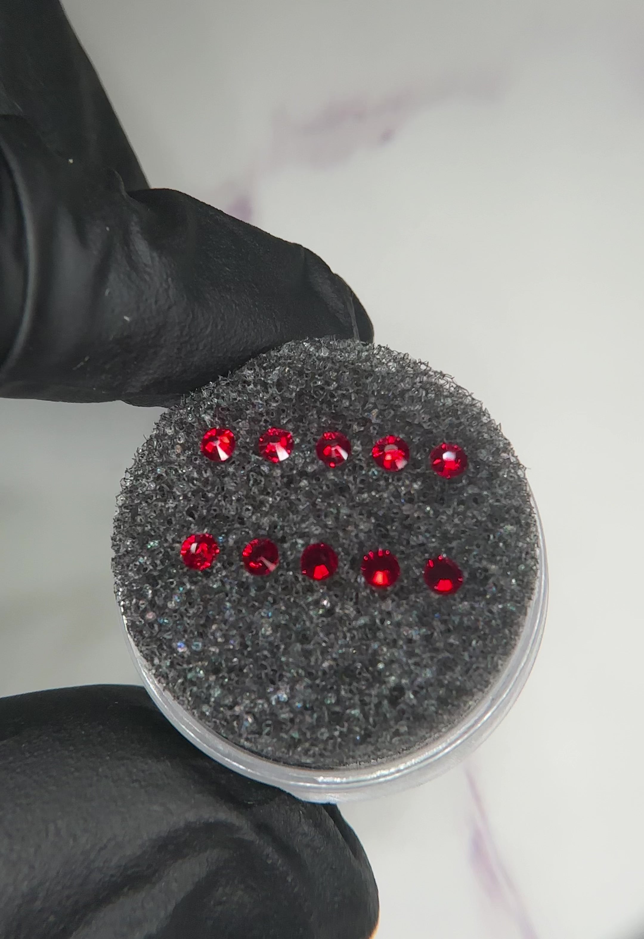 Swarovski redondo Color Escarlata